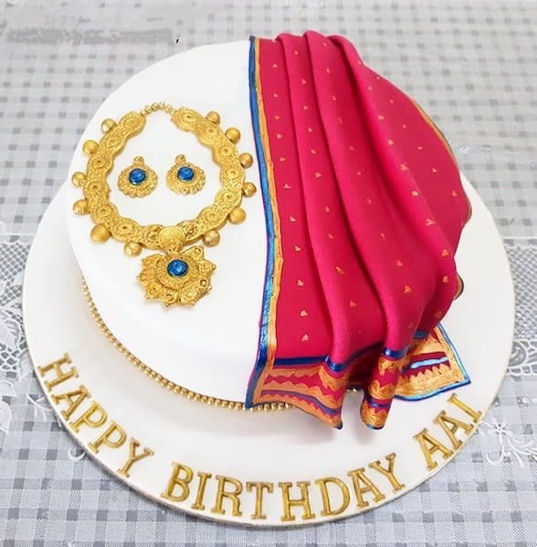 Jewellery-Themed Cake Cakes In The City